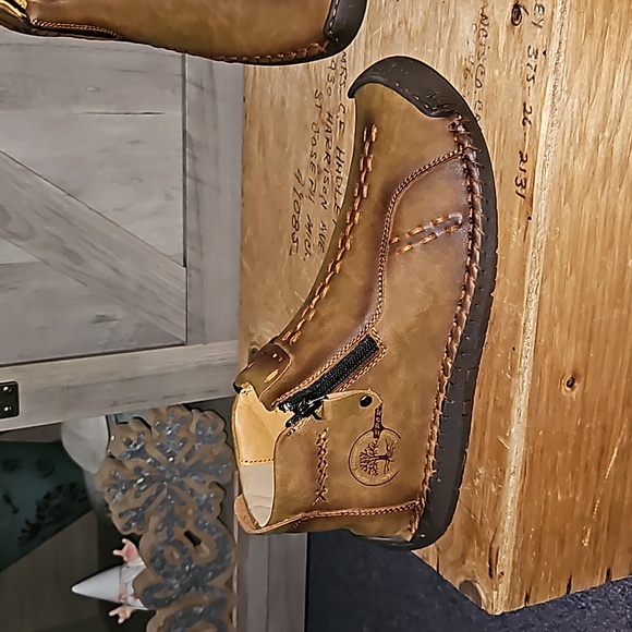 Size9 ankle bootie NWOB - Picture 2 of 5